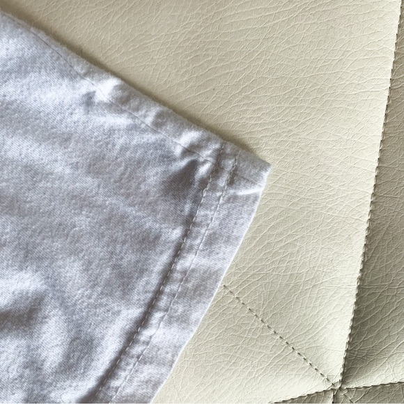 Portage & Main 🇨🇦 • T-Shirt - Picture 4 of 5